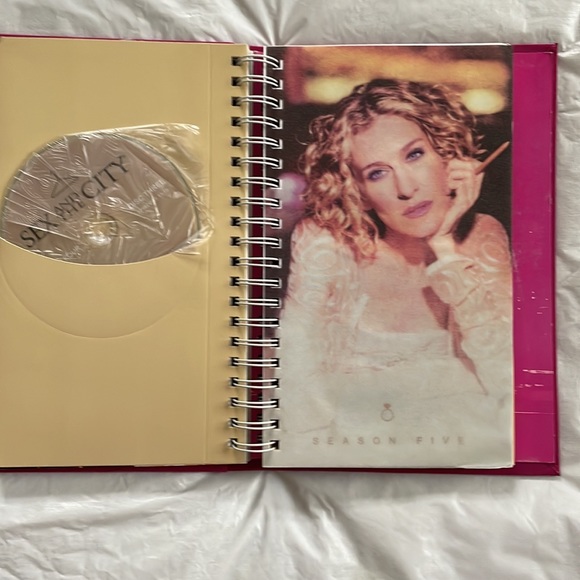 Sex and the City The Complete Series DVD Videos - Picture 13 of 17